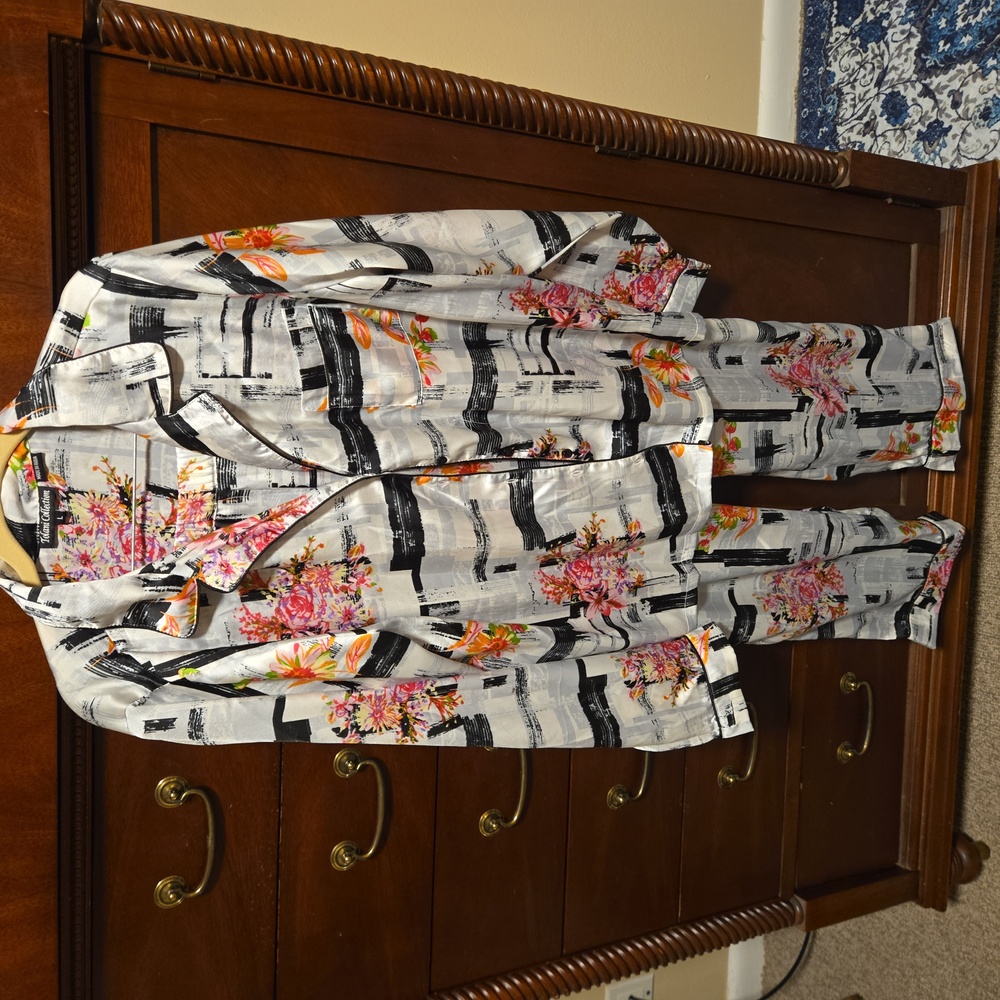 Tolani Black and White Floral Pajamas